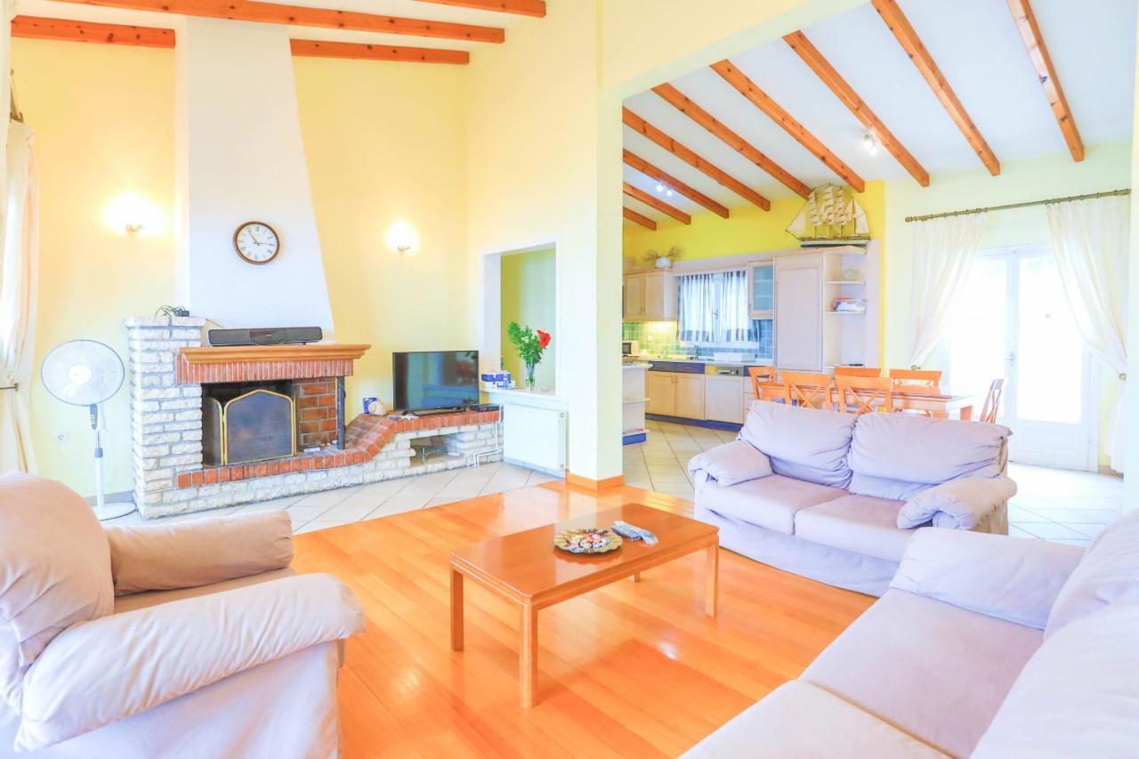 Villa Natasha Katávolos 외부 사진